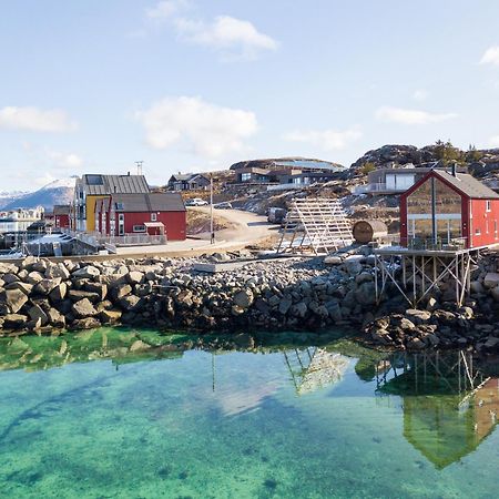 Lofoten Waterfront Luxury Lodge Ballstad Exterior photo